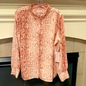 Rachel Parcell, snake print top